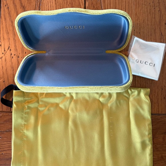 GUCCI velvet eye glass case with lens cloth & satin storage bag unique green - Picture 2 of 4